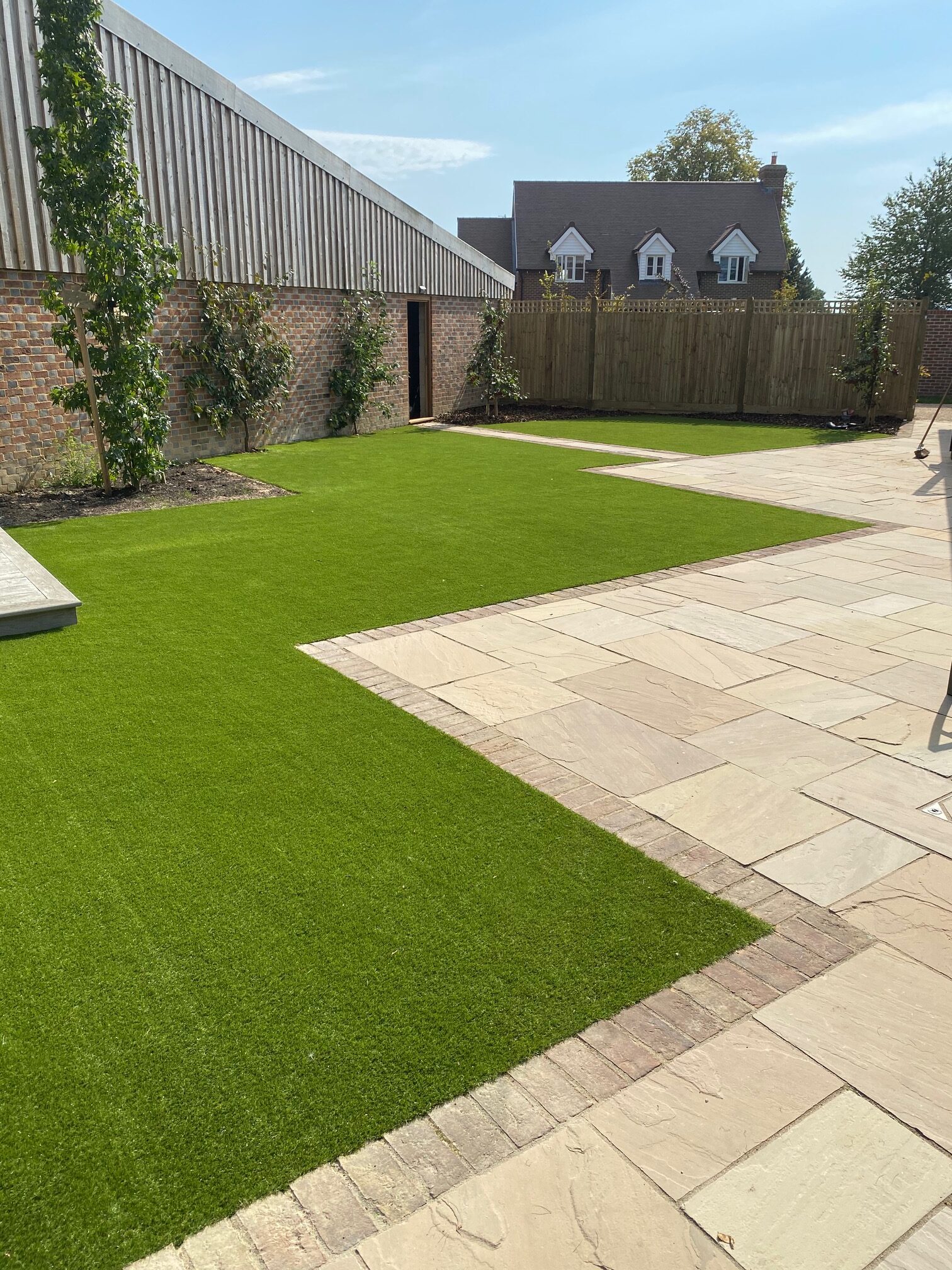 Isfield | Easigrass Sussex